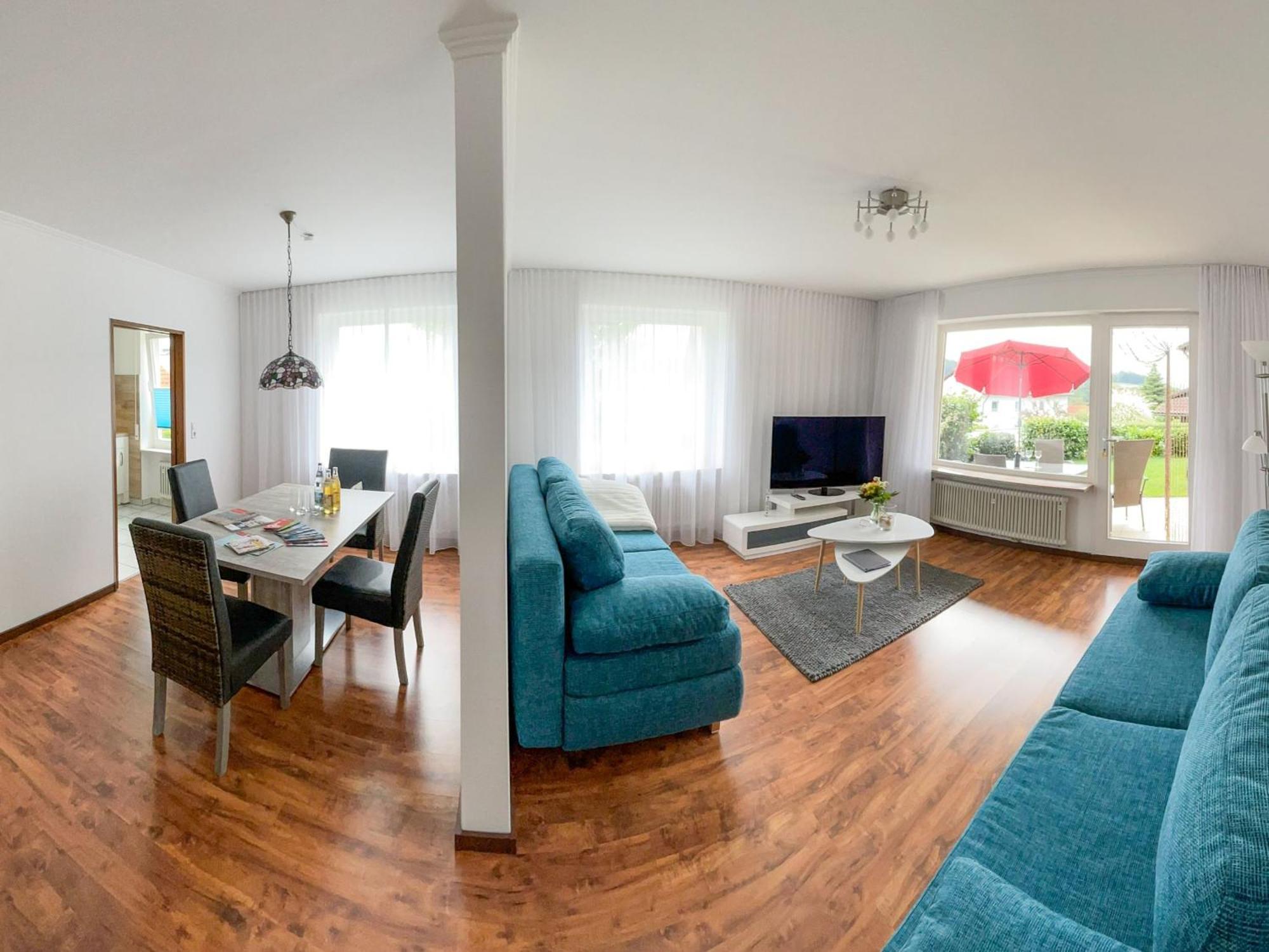 Ferienwohnung Am Alpenblick 5 リンダウ エクステリア 写真