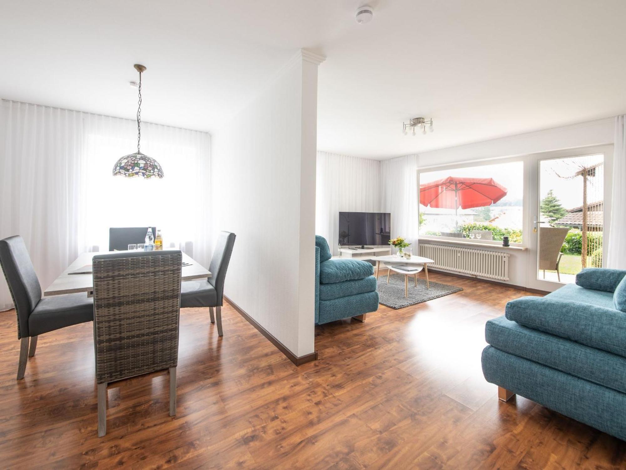 Ferienwohnung Am Alpenblick 5 リンダウ エクステリア 写真