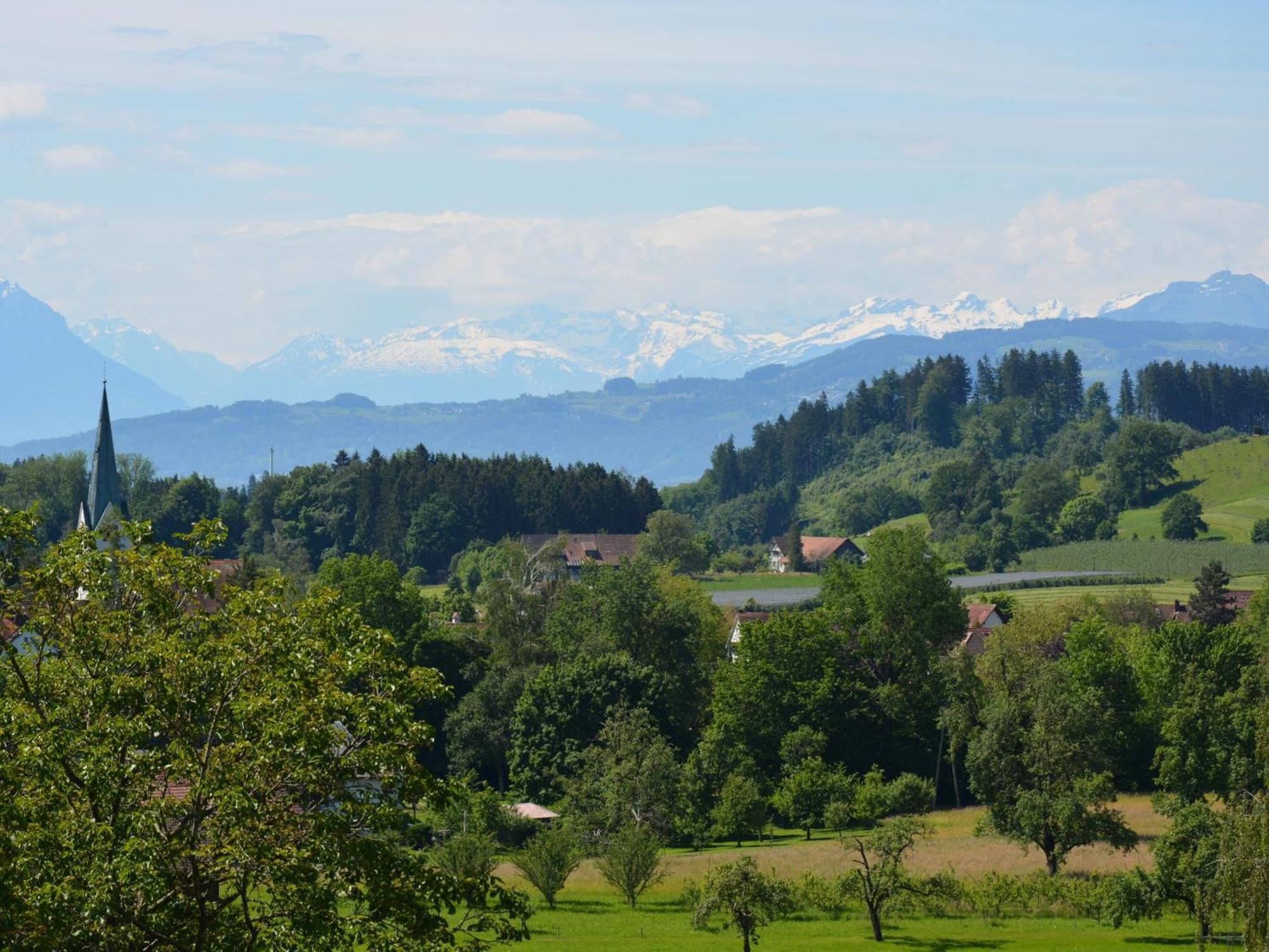 Ferienwohnung Am Alpenblick 5 リンダウ エクステリア 写真